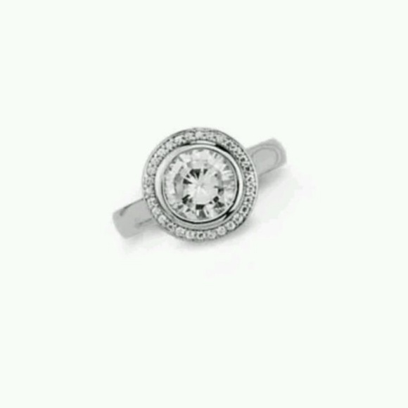 Lia Sophia Jewelry - 2/20 NWT Lia Sophia Showdown ring 9